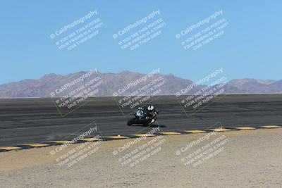 media/Mar-24-2025-Moto Forza (Mon) [[57ce5c5cff]]/1-Advanced Group/Session 2 (Bowl)/